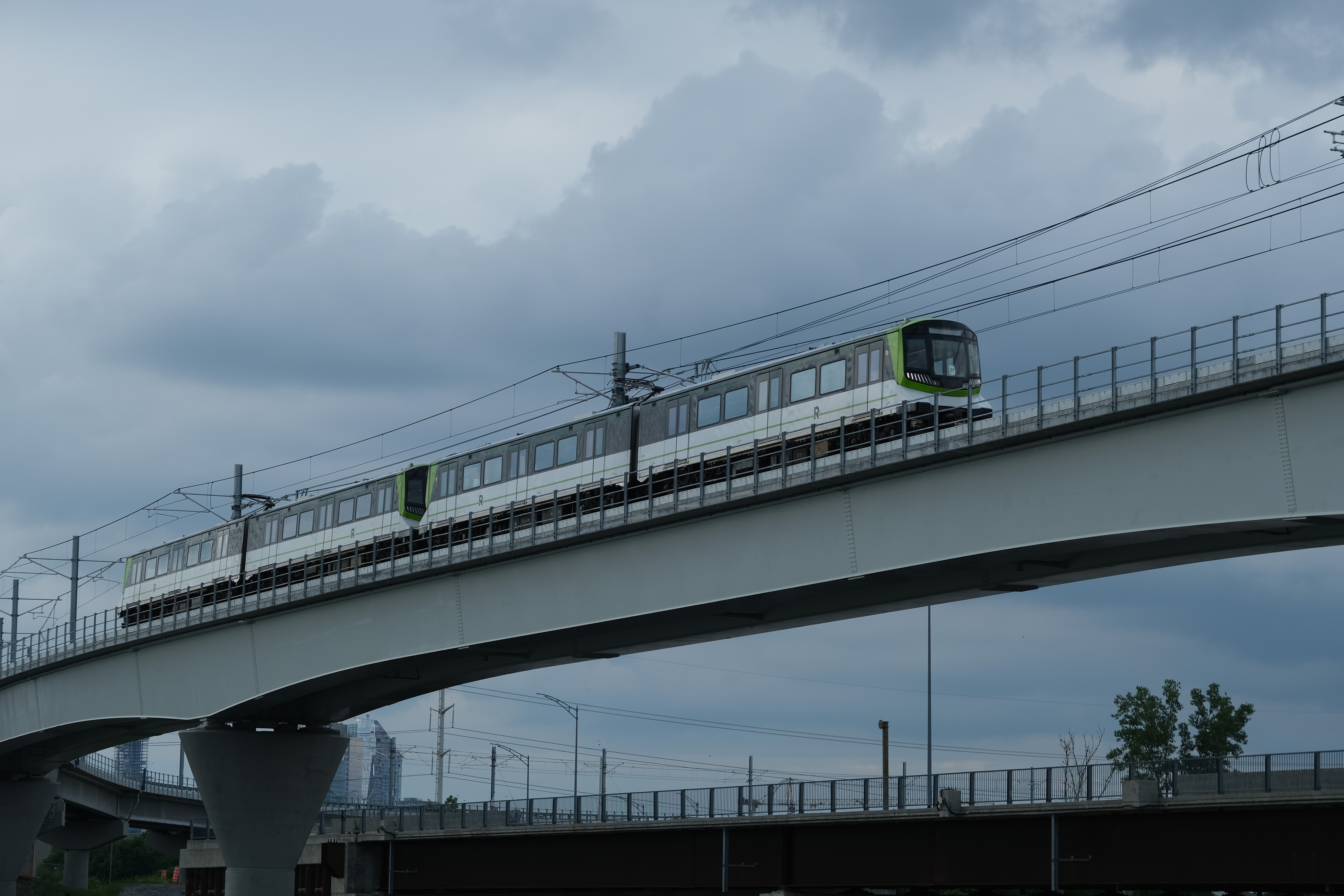 What could a long term vision for a REM network in Montreal look like?